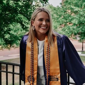 Meet your Posher, Bailey